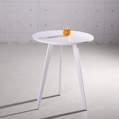 Simple Modern Round Wood Table