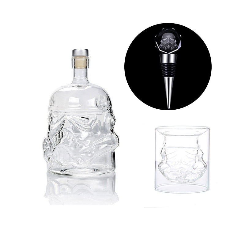 Storm Trooper Helmet Whiskey Decanter and glasses